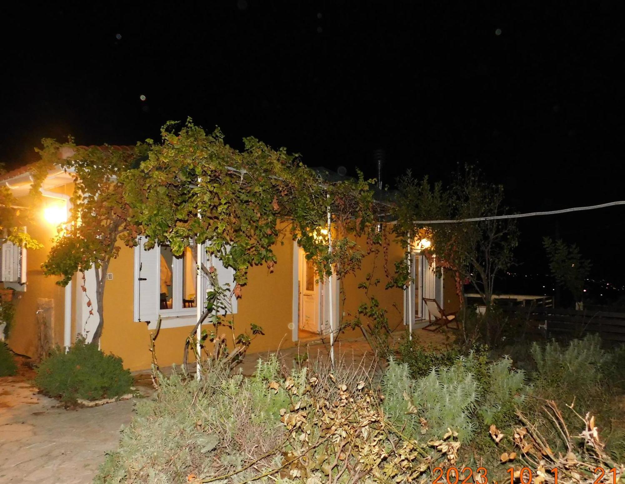 Adonino Residence-The House Of Pomegranates Lakíthra Kültér fotó